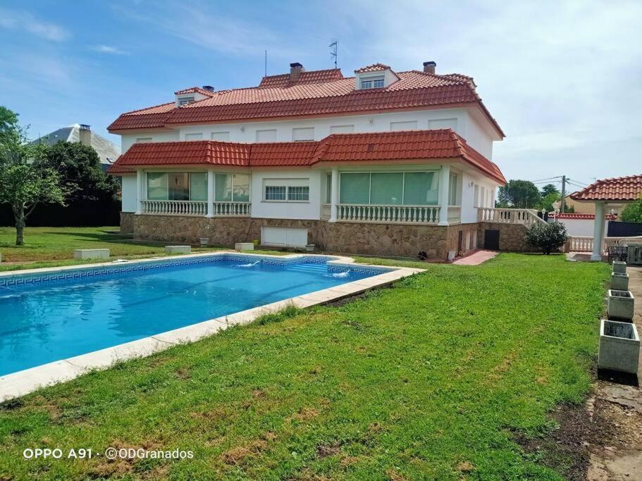 La Casona Imperial Villa Alpedrete Bagian luar foto