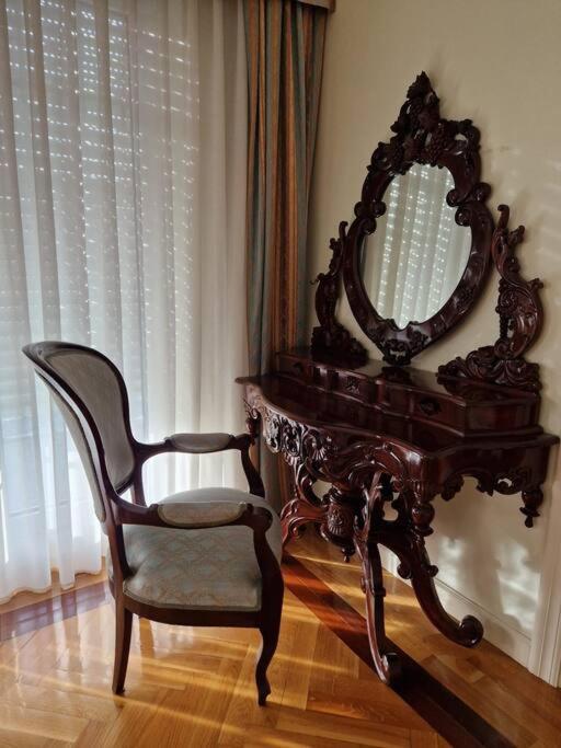 La Casona Imperial Villa Alpedrete Bagian luar foto